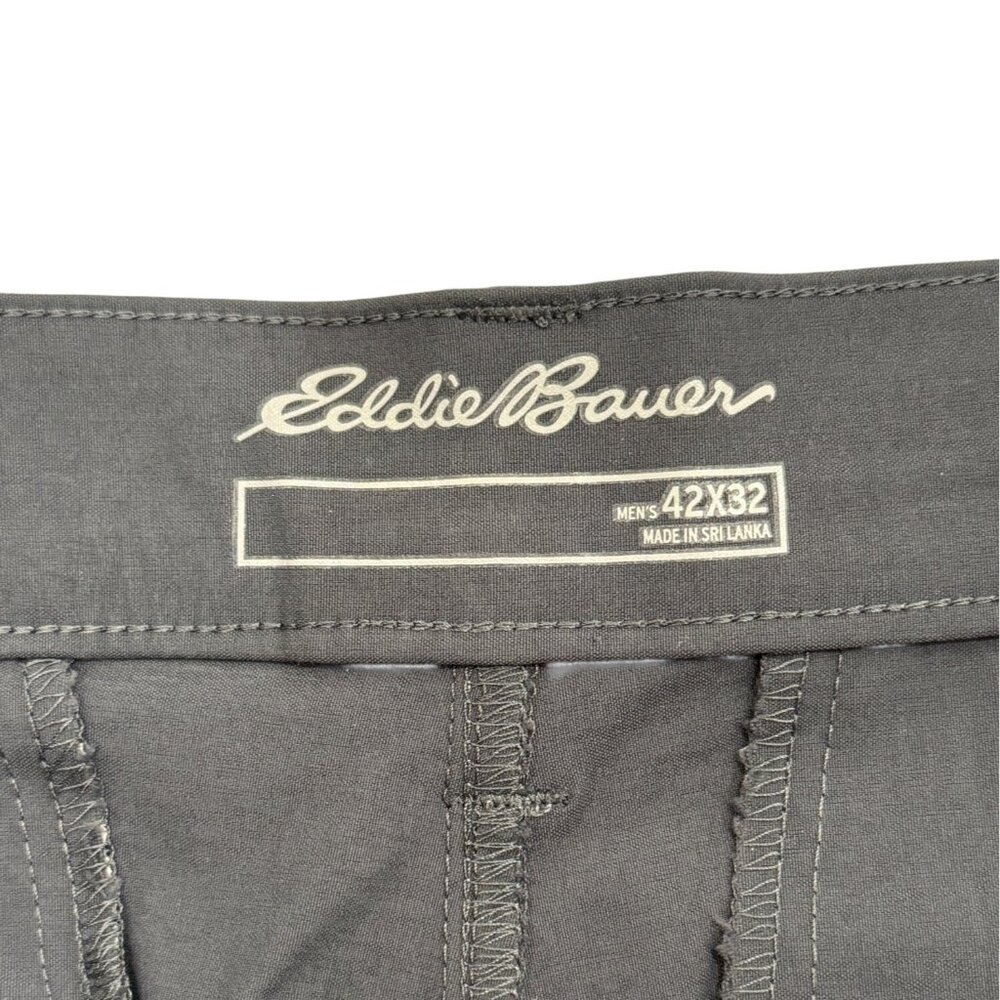 Eddie Bauer Mens Size 42x32 Horizon Guide Chino Pant Storm Gray EW - Picture 8 of 9